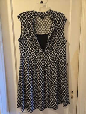 Sleeveless Black & White Geometric Fit-and-Flare Dress